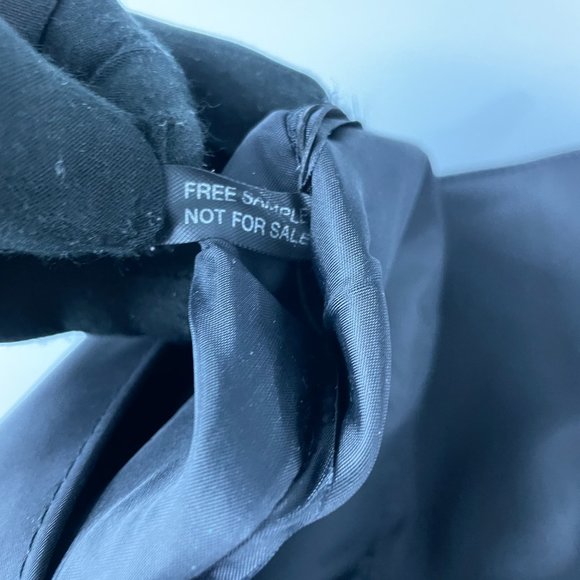 Dolce & Gabbana Parfums  Black Nylon Fanny Pack - Picture 11 of 12